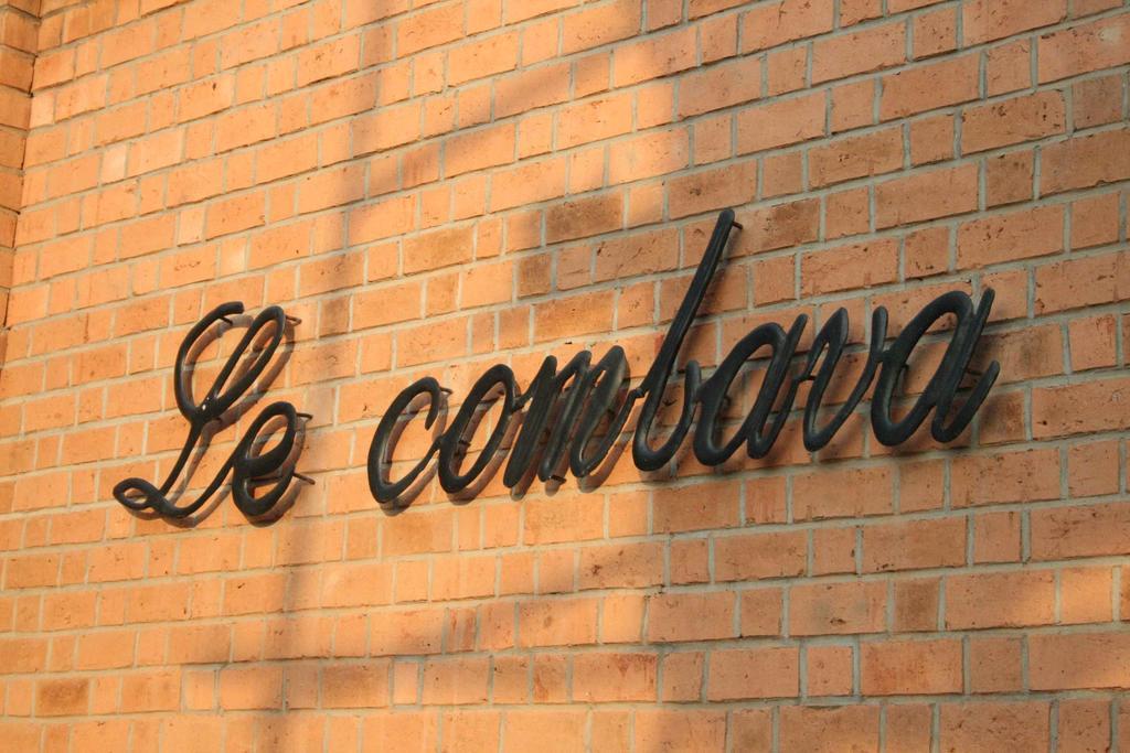 Hotel Restaurant Le Combava Antananarywa Zewnętrze zdjęcie