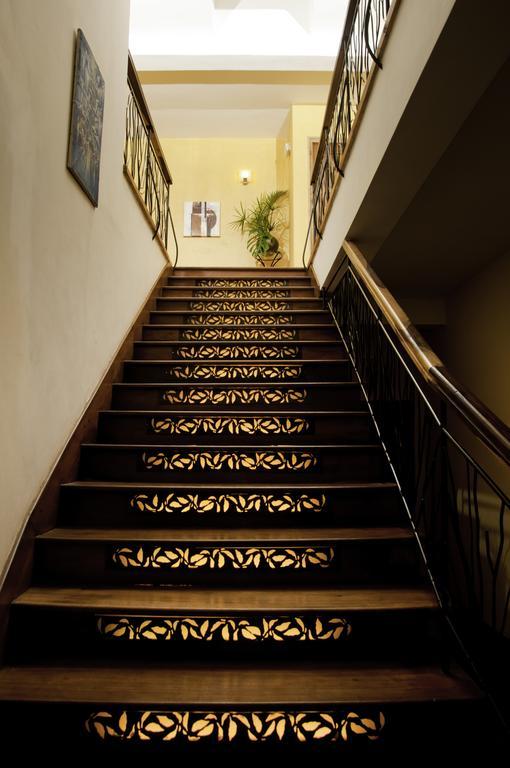 Hotel Restaurant Le Combava Antananarywa Zewnętrze zdjęcie