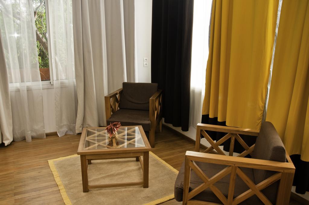 Hotel Restaurant Le Combava Antananarywa Pokój zdjęcie