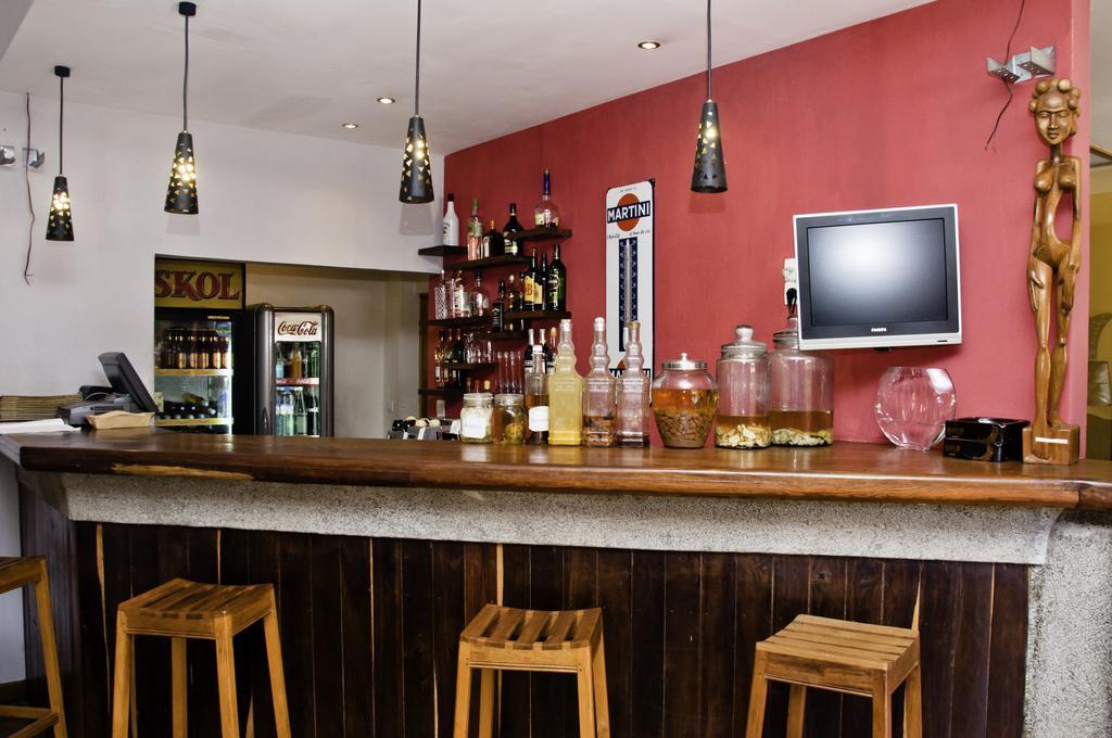 Hotel Restaurant Le Combava Antananarywa Zewnętrze zdjęcie