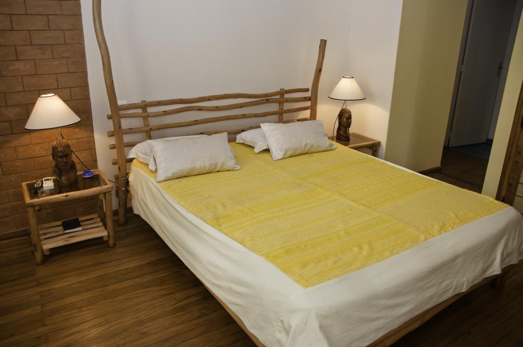 Hotel Restaurant Le Combava Antananarywa Pokój zdjęcie